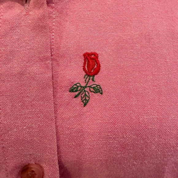 Lemongrass Studio Pink Button up blouse with Embroidered Roses. Size small - Picture 2 of 7
